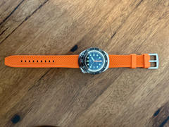 The Sydney Strap Co. FKM QUICK RELEASE CHECKER - ORANGE Review