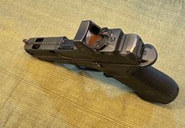Night Fision Optics Mounted Stealth Series Sights for Trijicon® RMR® Optics and Full Size Glock Pistols Review
