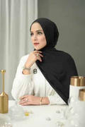 Buttonscarves The Ederra Voal Square - Black Review