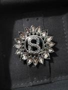 Buttonscarves Siera Brooch - Black Review
