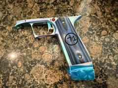 Adrenaline Adrenaline Mechanical Grip Lasering - Includes Grips Review