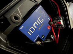 LithiumHub Ionic Lithium 12V 30Ah | LiFePO4 Deep Cycle Battery   Bluetooth Review