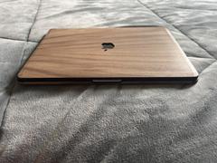 WoodWe MACBOOK PROTECTIVE CASE - Real Walnut Wood Review