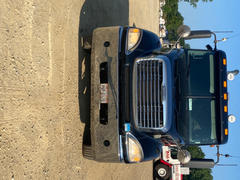 MiamiStar.com 18” Chrome Bumper Freightliner Century 2005-2007 - Columbia 2003-2007, Aerodynamic Cut, with Wrap Around, Round Fog Light and Large Center Tow Holes Review
