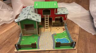 Bigjigs Toys Cobblestone Farm Review