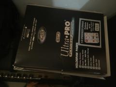 Ultra PRO International Pages à 3 trous (100ct) pour cartes 2-1/4 x 2,5 de la série Platinum 12 poches Review