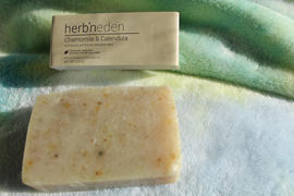 Herb'N Eden Chamomile & Calendula Bar Soap Review