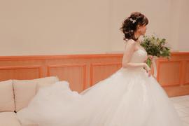 cocomelody ココメロディ LD5066 9号 LD5066 詳細 | ウエディングドレスを格安で探すならCOCOMELODY