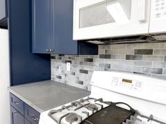 Backsplash.com Blue Gray Glass With Sparkle Design Subway Backsplash Tile - BA8010 Review