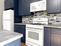 Backsplash.com Blue Gray Glass With Sparkle Design Subway Backsplash Tile - BA8010 Review
