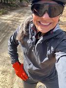 Velocio Women's TRAIL Access Hardshell Review