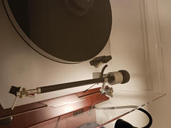 Elusive Disc The Q Up Automatic Tonearm Lifter Review