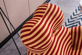 Sohnne Support Up 50 Armchair and Ottoman Replica Review