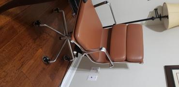 Sohnne Support Eames Soft Pad Group Management Chair Replica Review