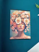 Artify.amsterdam A woman's Crown Review