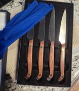 Lamson Products Vintage 5 Steak Knives, 4-Piece Sets, Fine-Edge or Serrated Review