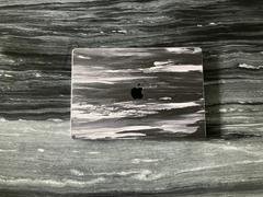 fishskyn Slicker (MacBook Skin) Review