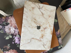 fishskyn Vanilla Marble (MacBook Skin) Review