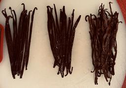 Slofoodgroup Extract Grade B Vanilla Beans, Papua New Guinea Review