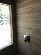 FaucetList.com Delta Ara Chrome Finish Shower System with Dual Control Handle, Integrated 6-Setting Diverter, Showerhead, 3 Body Sprays, and Hand Shower SS279671 Review