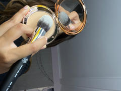 xoBeauty Tapered Face Brush Review