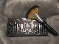 xoBeauty Contour Fan Brush Review