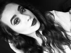 xoBeauty The Chic False Lashes Review