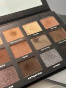 Dose of Colors 10 YEAR SHE'S A 10 EYE SHADOW PALETTE Review