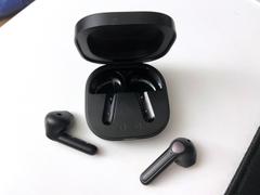 allmytech.pk SoundPEATS Air3 Deluxe Wireless Earbuds Bluetooth 5.2 Earphones with QCC3040 aptX-Adaptive, TrueWireless Mirroring, 4 Microphones and CVC 8.0 for Clear Calls, 14.2mm Driver, Total 22Hrs, App Support - Black - BB Review