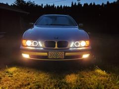 Spec-D Projector Headlights BMW 525i 528i 530i 535i 540i E39 (96-03) LED Halo - Black or Chrome