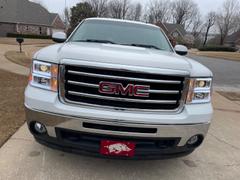 Spec-D Projector Headlights GMC Sierra (2007-2013) LED C Light Bar - Black / Chrome