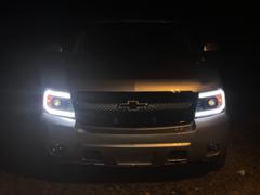 Spec-D Projector Headlights Tahoe / Avalanche / Suburban (07-13) LED C-Light Bar - Black / Chrome