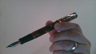 Conway Stewart Conway Stewart Churchill Bracket Brown Review