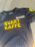 REKYL.org Svart Kaffe - Navy Tee Review