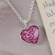 Hand on Heart Jewellery  Cremation Ashes Small Heart Necklace Review