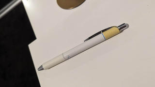 Bunbougu.com.au Pentel EnerGel Clena Gel Pen - 0.4 mm - Black Ink Review