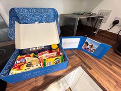 Down Under Box Build Your Own Australian Gift Box - Choose 16 Items (Extra Large Box) Review