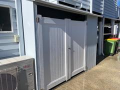 OUTBACK FENCING PVC Full Privacy Gate - 1000mm wide x 1850mm high - Fully assembled Review