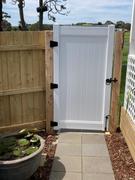 OUTBACK FENCING PVC Full Privacy Gate - 1000mm wide x 1850mm high - Fully assembled Review