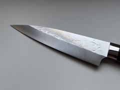 JapaneseChefsKnife.Com Takeshi Saji SRS-13 Hammer Forged, Custom Handmade Handle Series Petty 135mm (5.3 inch, Black Linen Micarta Handle) Review