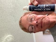 Particle Particle Neck Cream Review