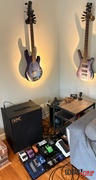 GuitarGrip Black Finish Classic Grip Wall Hanger - Right Review
