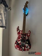 GuitarGrip Illuminati - LED Instrument Hanger - Left Review