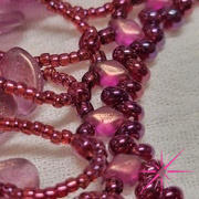 Eureka Crystal Beads Toho ROUND 8/0 Seed Beads GOLD LUSTER RASPBERRY (2.5" tube) Review