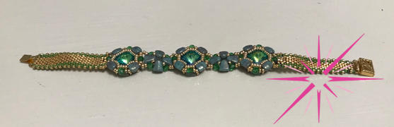 Eureka Crystal Beads 2-Hole NIB-BIT 6x5mm Czech Glass Beads PINK TOPAZ LUSTER TURQUOISE (2.5" tube) Review
