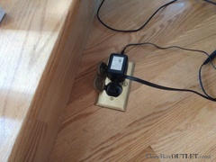 Floor Box Outlet Quick Install Floor Plate, No Box, 4 Keystone, 2 Flip Lids - Brass Review