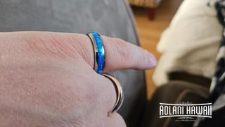 Aolani Hawaii Tungsten Ring with Opal Inlay (4mm - 8mm width, Barrel style) Review