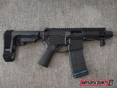 AR15Discounts.com BCMGUNFIGHTER Charging Handle (5.56mm/.223) w/ Mod 4B (MEDIUM) Latch Review