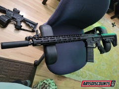 AR15Discounts.com UTG PRO M-LOK AR-15 Super Slim Free Float Handguard Review