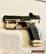 AR15Discounts.com Olight Baldr S 800 Lumens LED Light With Green Dot Review